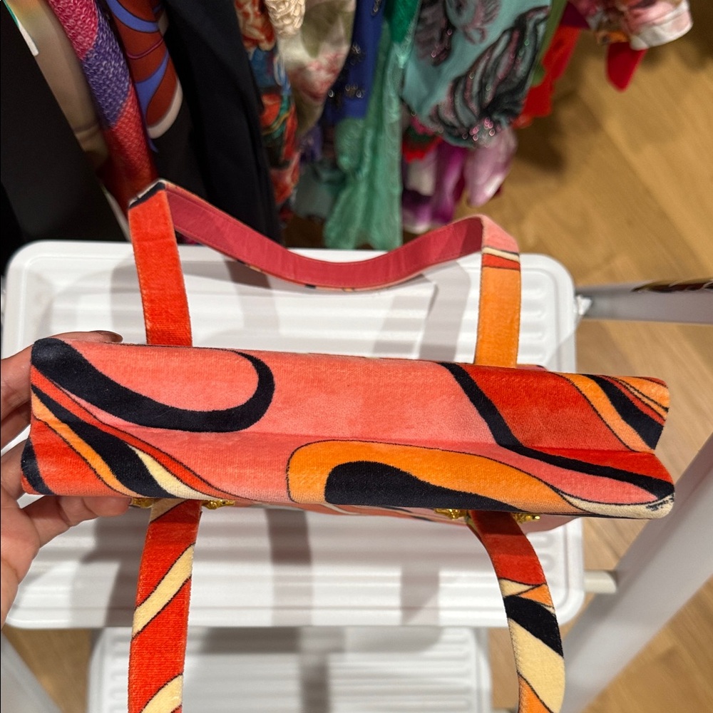 Emilio Pucci Red and Orange Vintage Rare Top Handle Bag - Picture 15 of 16